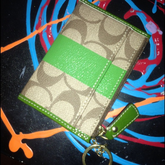 SOLD Coach ID holder and keyring - Picture 2 of 2