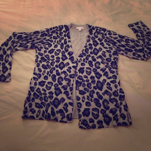 Charter Club-sz.M-Gray/BLK leopard print cardigan