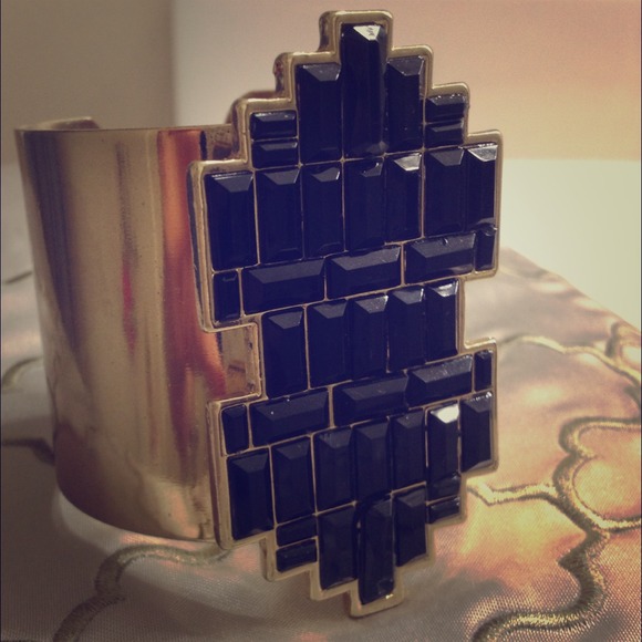 🚩SOLD in bundle Black and gold Art Deco  cuff - Picture 1 of 3
