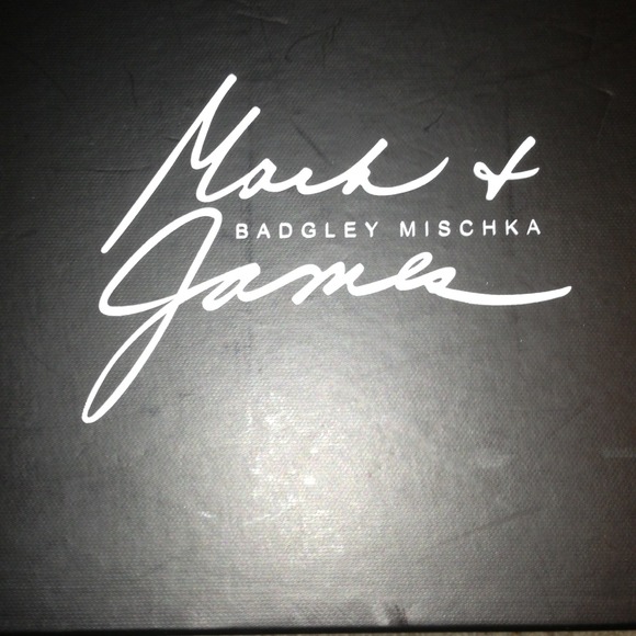 Mark & James " Badgley Mischka "