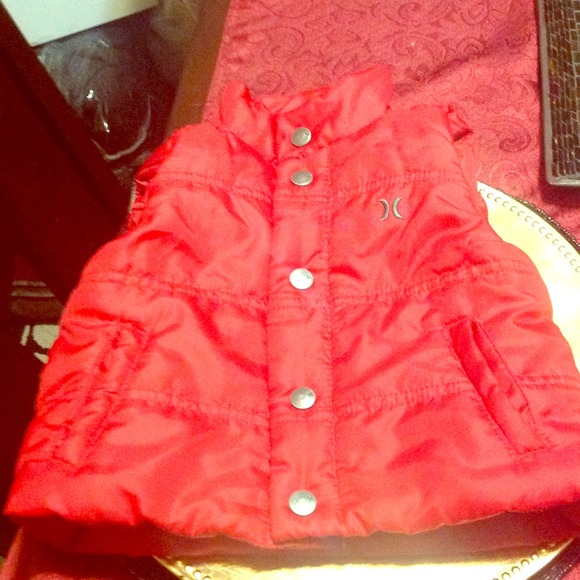 Red HURLEY vest