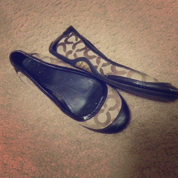 Authentic coach flats & Steven madden sandals