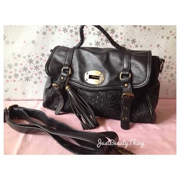 Black Lace Messenger Bag