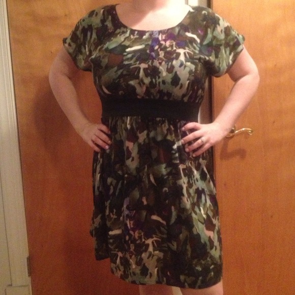 SOLD Forever 21 pattern dress size 1X