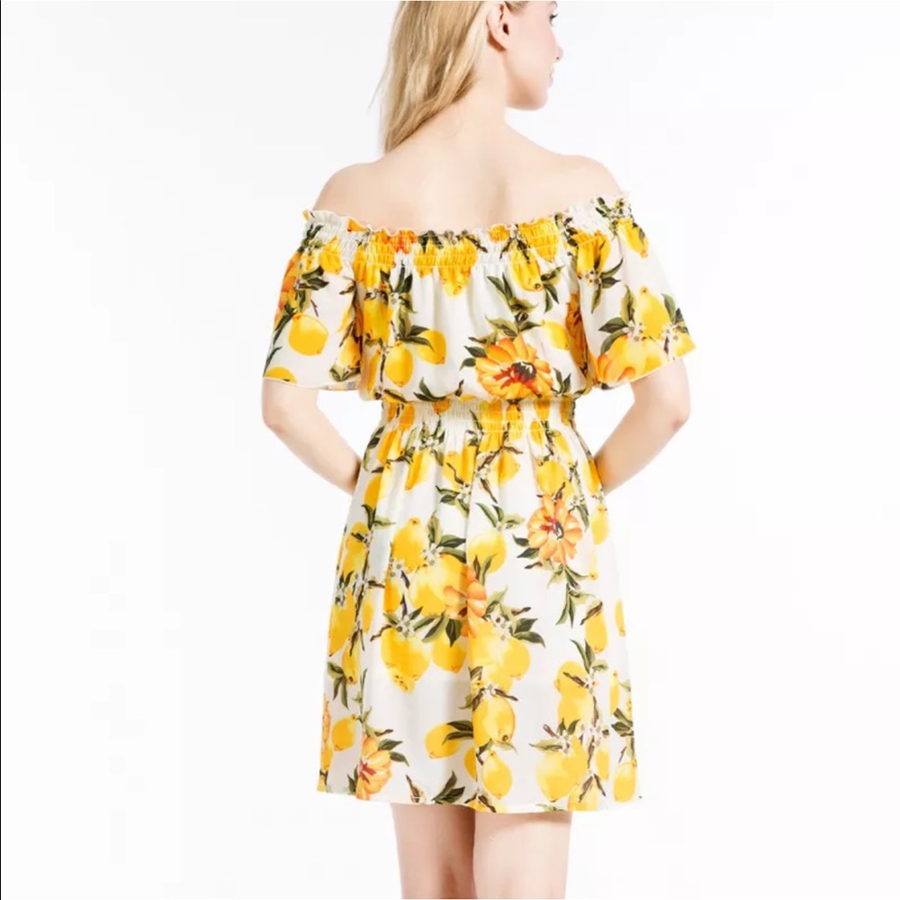 New beautiful lemon print chiffon dressπππ - Picture 2 of 2