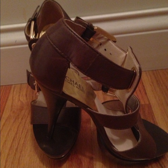 RESERVED !!! Michael Kors sandal heels