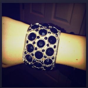 Black corsage bracelet