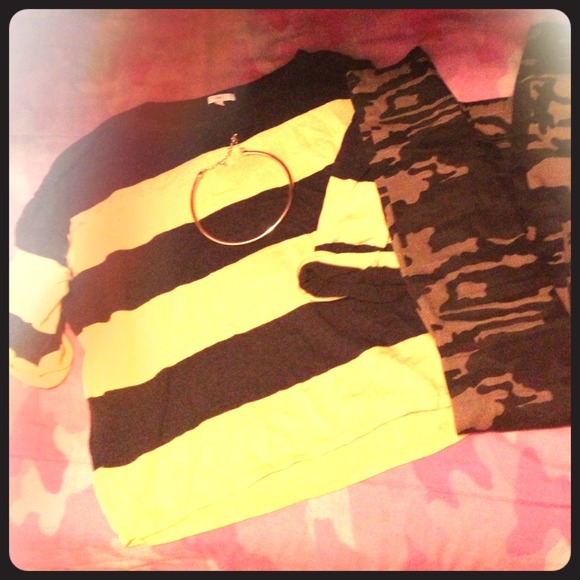 🍁🍂FALL TREND🍂🍁Bumble-bee 3/4 sleeve sweater