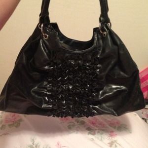Black ruffle purse