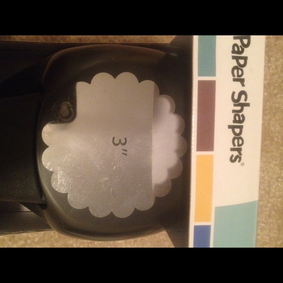 Paper nesting punch - Picture 3 of 3