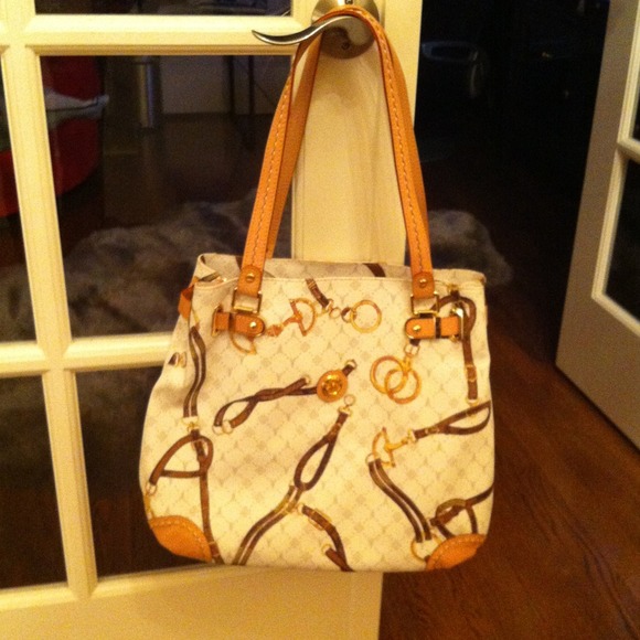 Misty tote and wallet. - Picture 1 of 4