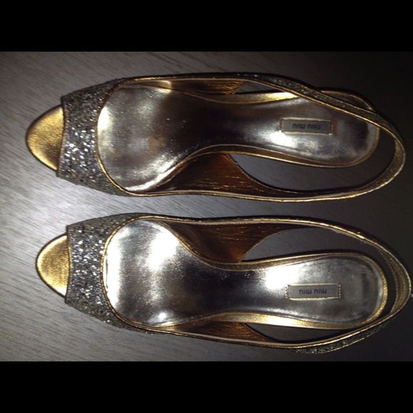 💯Miu Miu glitter peek a boo heels💖 - Picture 4 of 4