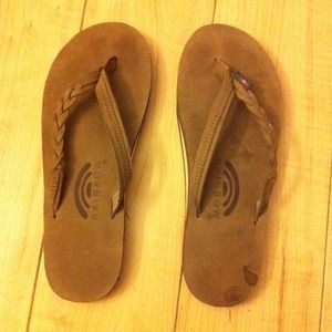 Flirty Braid Dark Brown Rainbows Size Small (6)