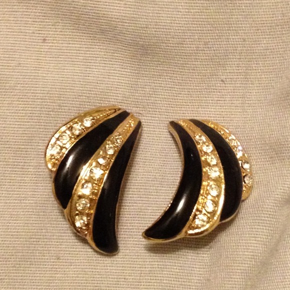 Clip on earrings