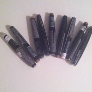 Avon glaze wear shine lip gloss