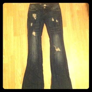 Dark blue worn/torn pants