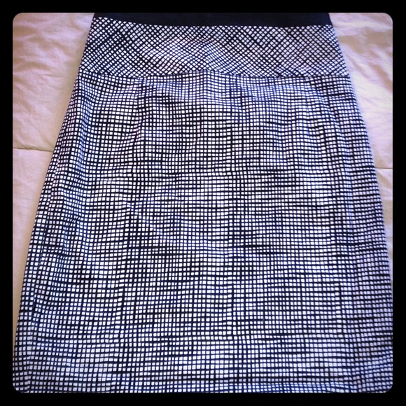 💸JUST REDUCED!!! Pencil Skirt!