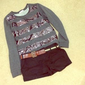 Gray sweater top with sequins!✨✨