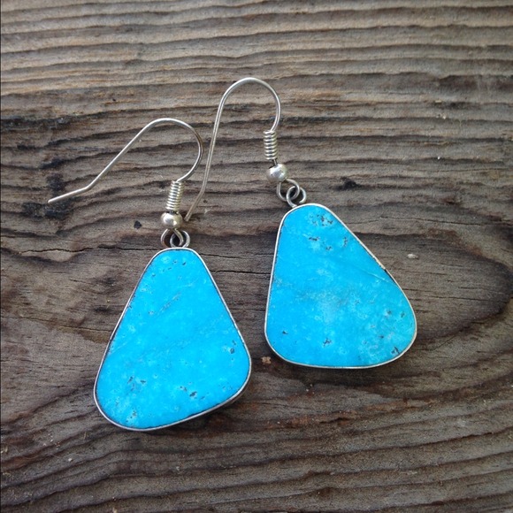 Sold! - Picture 2 of 4