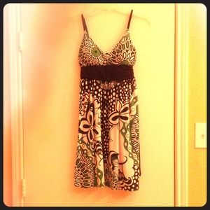 Black/White/Green Summer Dress