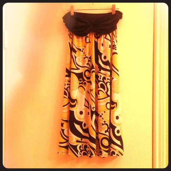 Black/White/Yellow Strapless Dress