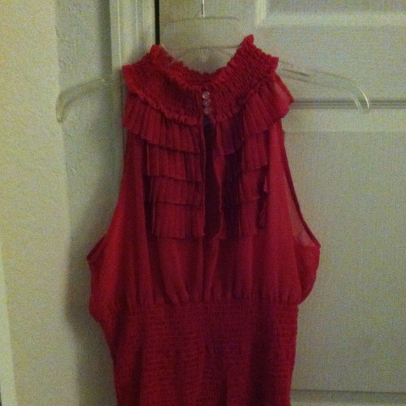 Fun pink frilly top!