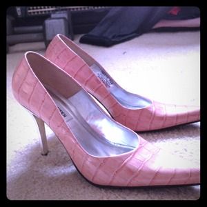 Steve madden pointed shoes