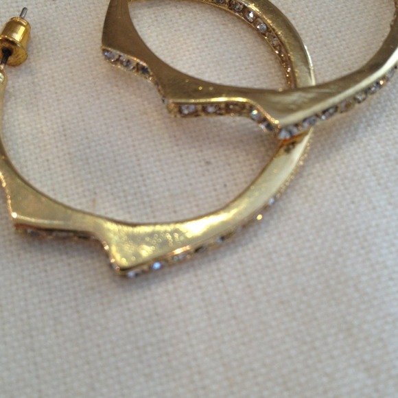 HOLD kareyg33 Trendy hoop earring - Picture 4 of 4