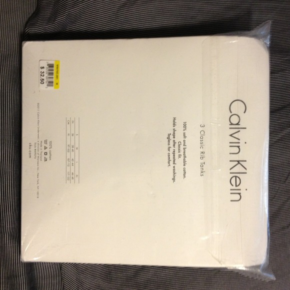 💥SOLD💥Calvin Klein - Rib Tanks - Picture 2 of 2