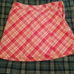 Plaid pink and white skirt with built in shorts.
