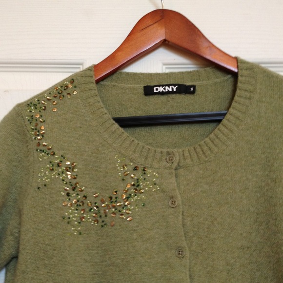 SALE mint!! DKNY green embellished sweater.