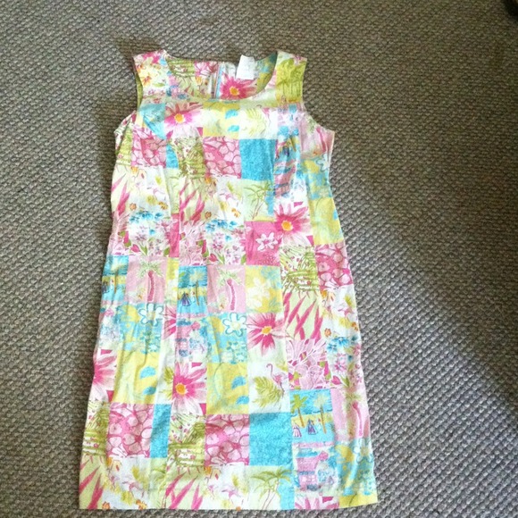 Spring/Summer dress . Super cute!