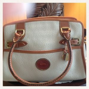 💋Reduced 💋dooney  & Bourke vintage handbag
