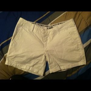 Billabong sz 1 white shorts