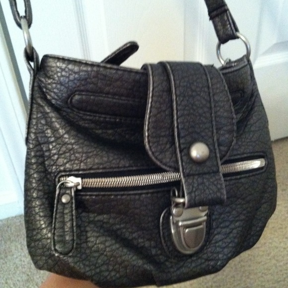 🌺SOLD🌺 American Rag Crossbody bag, super cute!!