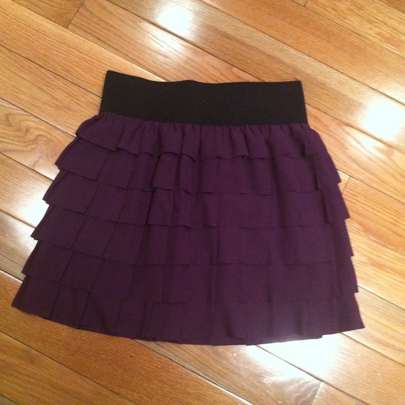 Purple Anthropologie skirt with fitted waistband. - Picture 1 of 1