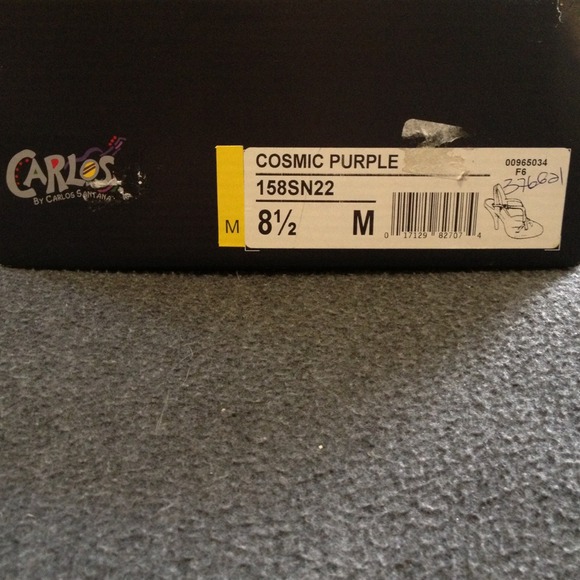 Brand New pair of heels from Carlos Santana - Picture 3 of 4