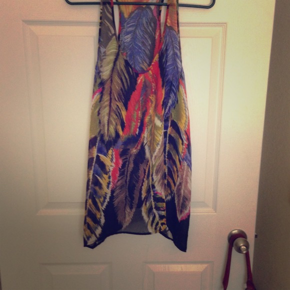 Multicolor sheer razorback - Picture 1 of 3