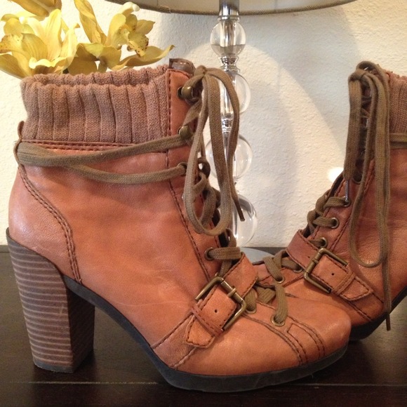 Nine West Combat Boots
