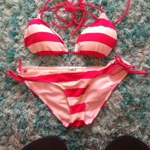Hollister string bikini