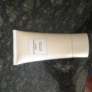 Burberry body lotion