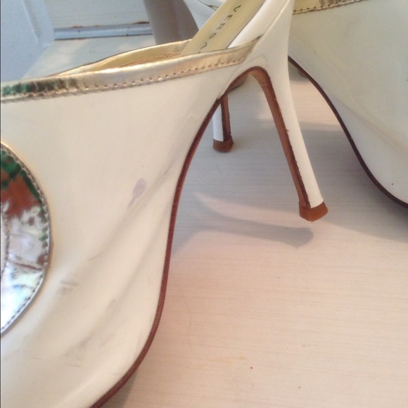 🚫SOLD🚫 🔥Reduced💥Versace Heels💥🔥 - Picture 4 of 4