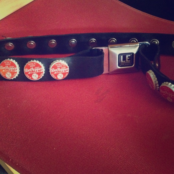 Little Earth "Safety Belt", Belt with Dr. Pepper