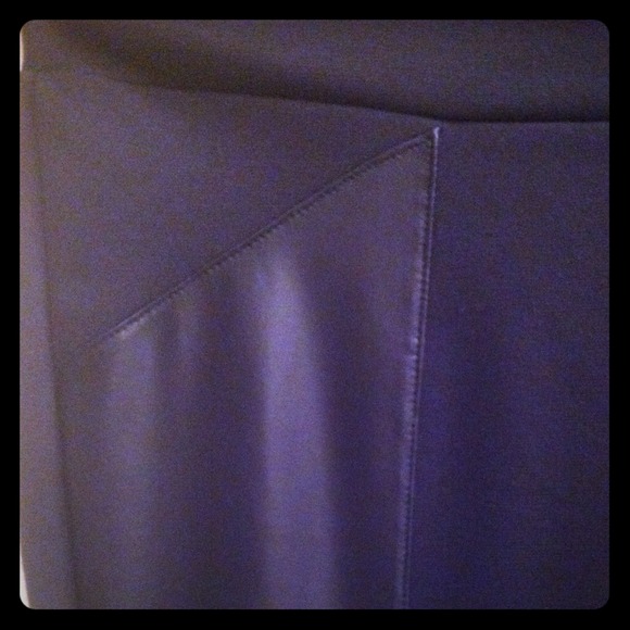 Black Leggings with half front leg leather size L
