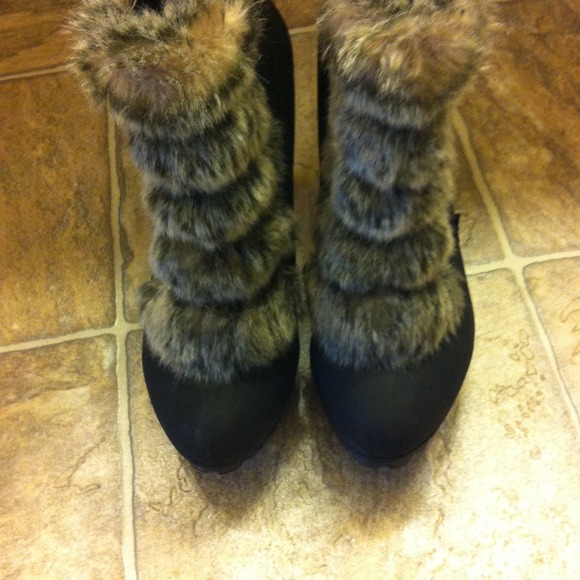 Booties reduced 👠35👠