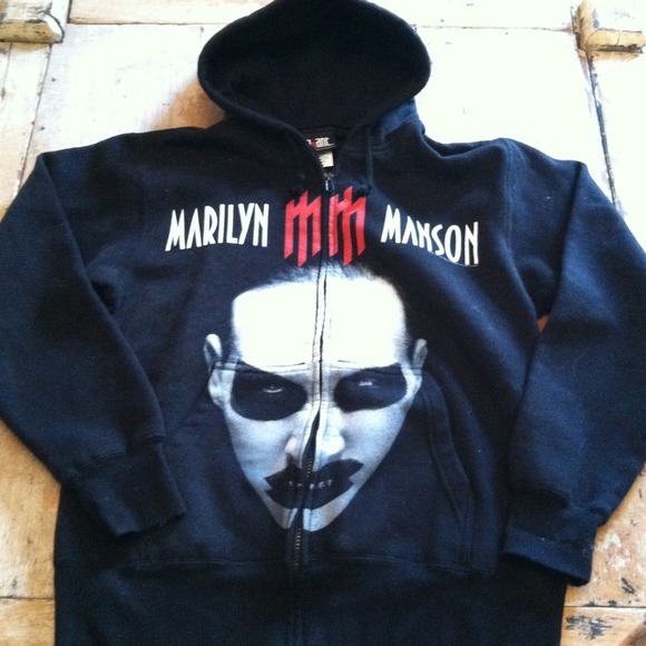 Marilyn Manson sweater 🎀reserved till Friday 🎀