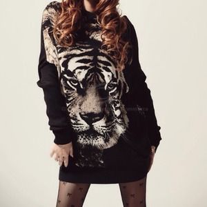 Over-sized Tiger Sweater