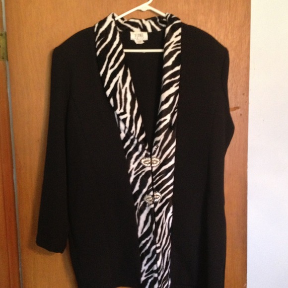 Blazer and 5 shirts