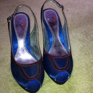 Luichiny peep toe sling backs