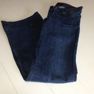 2 Jeans 3 shirt bundle